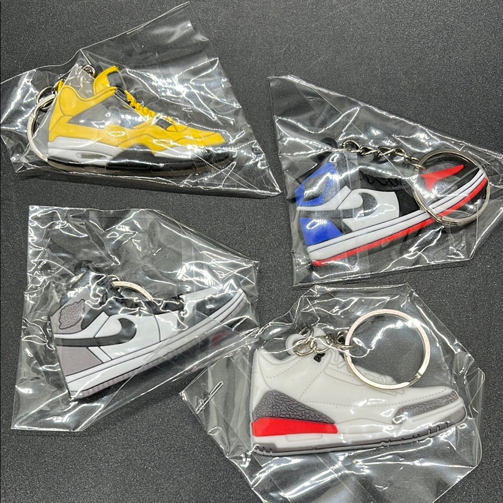New Nike Keychain Shoes Set of 4 Keychains Air Jordans